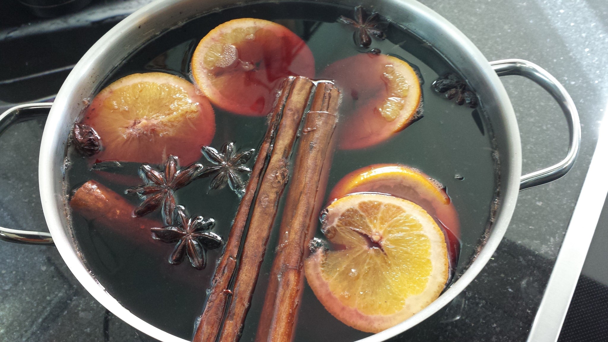 Little Red's Christmas Mulled Wine